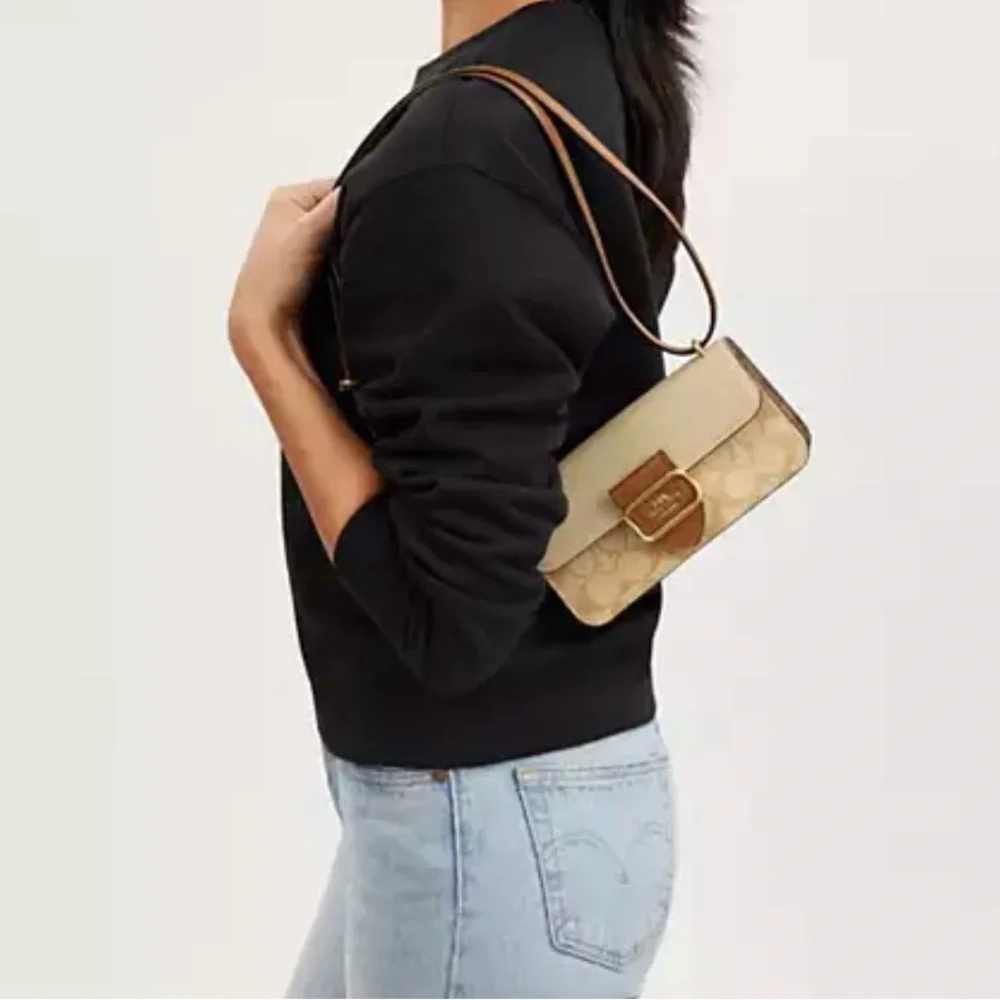 NWT Morgan Crossbody In Blocked Signature Canvas light khaki - Picture 1 of 10